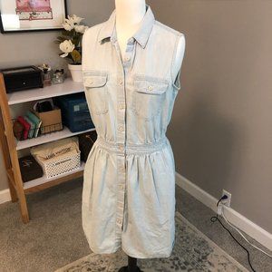 Gap Light Wash Sleeveless Chambray Denim Dress